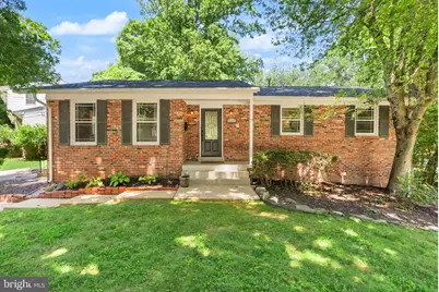 3231 Fair Woods Parkway, Fairfax, VA 22030 - Photo 4