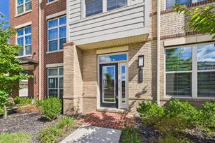 3711 Mayors Wy, Fairfax, VA 22030 - Photo 4