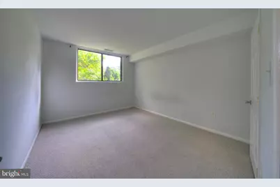 10725 West Drive #303, Fairfax, VA 22030 - Photo 16