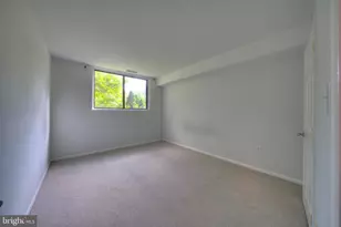 10725 West Dr, Fairfax, VA 22030 - Photo 16