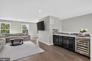 3957 Oak St, Fairfax, VA 22030 - Photo 38