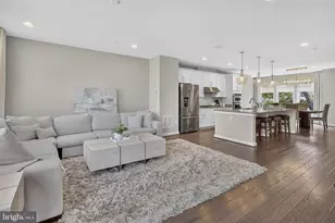 3957 Oak St, Fairfax, VA 22030 - Photo 18
