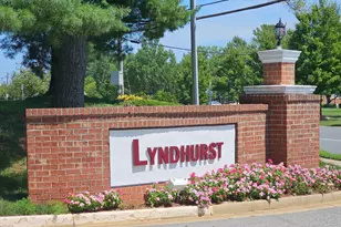 3860 Lyndhurst Dr, Fairfax, VA 22031 - Photo 2