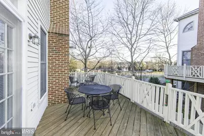 10501 Chancery Court, Fairfax, VA 22030 - Photo 4