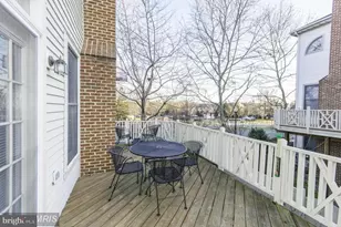 10501 Chancery Ct, Fairfax, VA 22030 - Photo 4