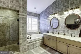 10501 Chancery Ct, Fairfax, VA 22030 - Photo 10