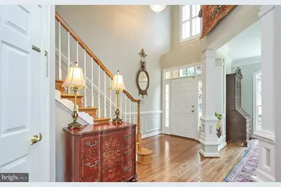 10084 Daniels Run Way, Fairfax, VA 22030 - Photo 2