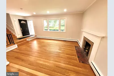 10242 Stratford Avenue, Fairfax, VA 22030 - Photo 6