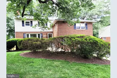 10242 Stratford Avenue, Fairfax, VA 22030 - Photo 4