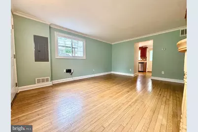 10710 Ashby Place, Fairfax, VA 22030 - Photo 4