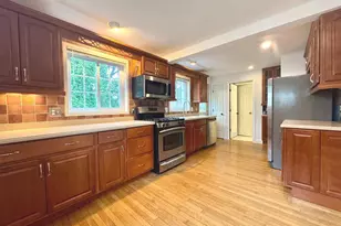 10710 Ashby Pl, Fairfax, VA 22030 - Photo 6