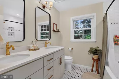 4020 Roberts Road, Fairfax, VA 22032 - Photo 16