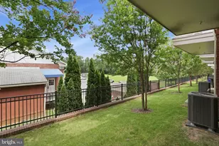 10720 Viognier Terrace, Fairfax, VA 22030 - Photo 32