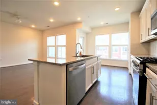 3974 Norton Pl, Fairfax, VA 22030 - Photo 10