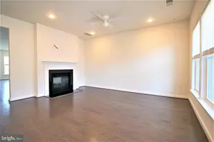 3974 Norton Pl, Fairfax, VA 22030 - Photo 16