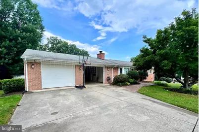 10812 Carol Street, Fairfax, VA 22030 - Photo 1