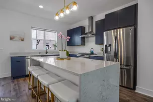 3509 Sutton Hts Cir, Fairfax, VA 22031 - Photo 10