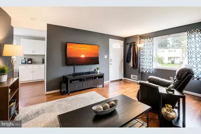 4265 Allison Circle, Fairfax, VA 22030 - Photo 2