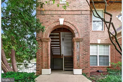 10349 Sager Avenue #301, Fairfax, VA 22030 - Photo 2