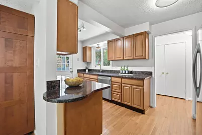 3414 Country Hill Drive, Fairfax, VA 22030 - Photo 14