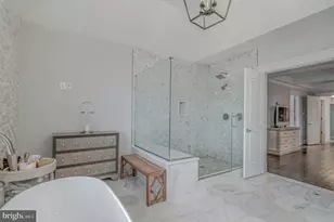 10704 Warwick Ave, Fairfax, VA 22030 - Photo 28