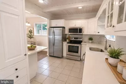 11000 Park, Fairfax, VA 22030 - Photo 8