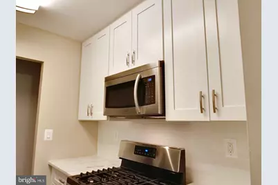 3874 Lyndhurst Drive #302, Fairfax, VA 22031 - Photo 2