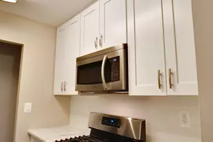 3874 Lyndhurst Dr, Fairfax, VA 22031 - Photo 2