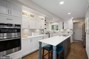 3426 Brookwood Dr, Fairfax, VA 22030 - Photo 8