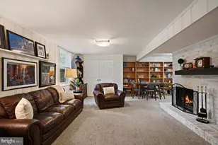 3426 Brookwood Dr, Fairfax, VA 22030 - Photo 22