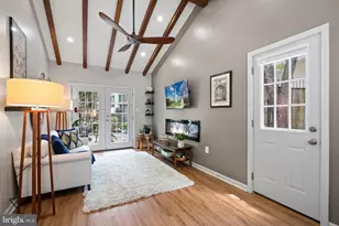 3426 Brookwood Dr, Fairfax, VA 22030 - Photo 12
