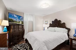 3426 Brookwood Dr, Fairfax, VA 22030 - Photo 20