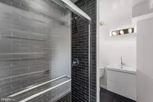 4216 Sideburn Rd, Fairfax, VA 22030 - Photo 22