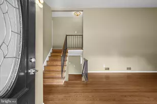 4216 Sideburn Rd, Fairfax, VA 22030 - Photo 4