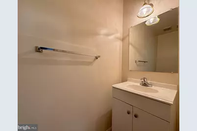4104 Sideburn Road, Fairfax, VA 22030 - Photo 30