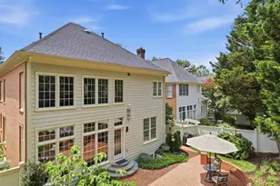 10090 Cover Pl, Fairfax, VA 22030 - Photo 30