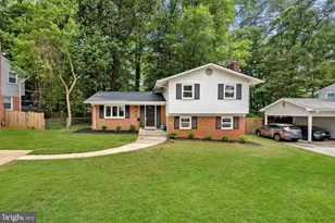 10217 Shiloh St, Fairfax, VA 22030 - Photo 1
