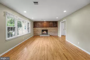10708 Norman Ave, Fairfax, VA 22030 - Photo 2