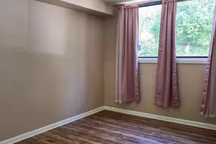 10725 West Dr, Fairfax, VA 22030 - Photo 2