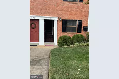 11124 Rock Garden Drive, Fairfax, VA 22030 - Photo 2