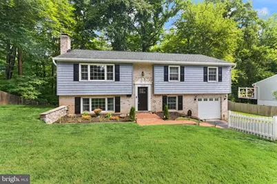 10102 Spring Lake Terrace, Fairfax, VA 22030 - Photo 2