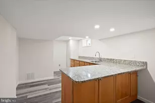 4144 Addison Rd, Fairfax, VA 22030 - Photo 38