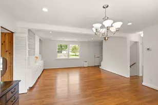 4103 Woodland Dr, Fairfax, VA 22030 - Photo 8