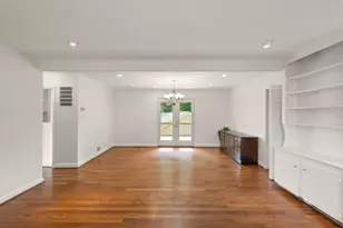 4103 Woodland Dr, Fairfax, VA 22030 - Photo 6