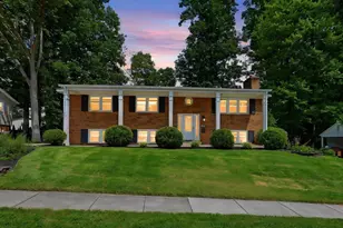 3544 Queen Anne, Fairfax, VA 22030 - Photo 2