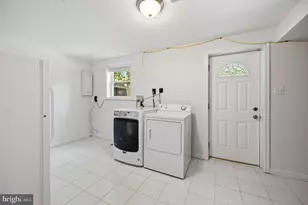 3544 Queen Anne, Fairfax, VA 22030 - Photo 48