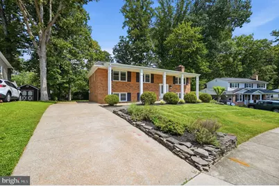 3544 Queen Anne, Fairfax, VA 22030 - Photo 4