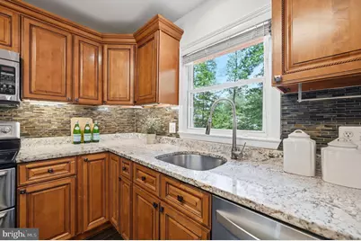 3544 Queen Anne, Fairfax, VA 22030 - Photo 18
