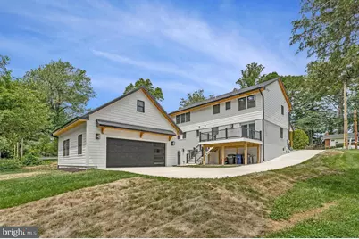 10211 Stratford Avenue, Fairfax, VA 22030 - Photo 2