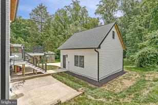 10211 Stratford Ave, Fairfax, VA 22030 - Photo 48
